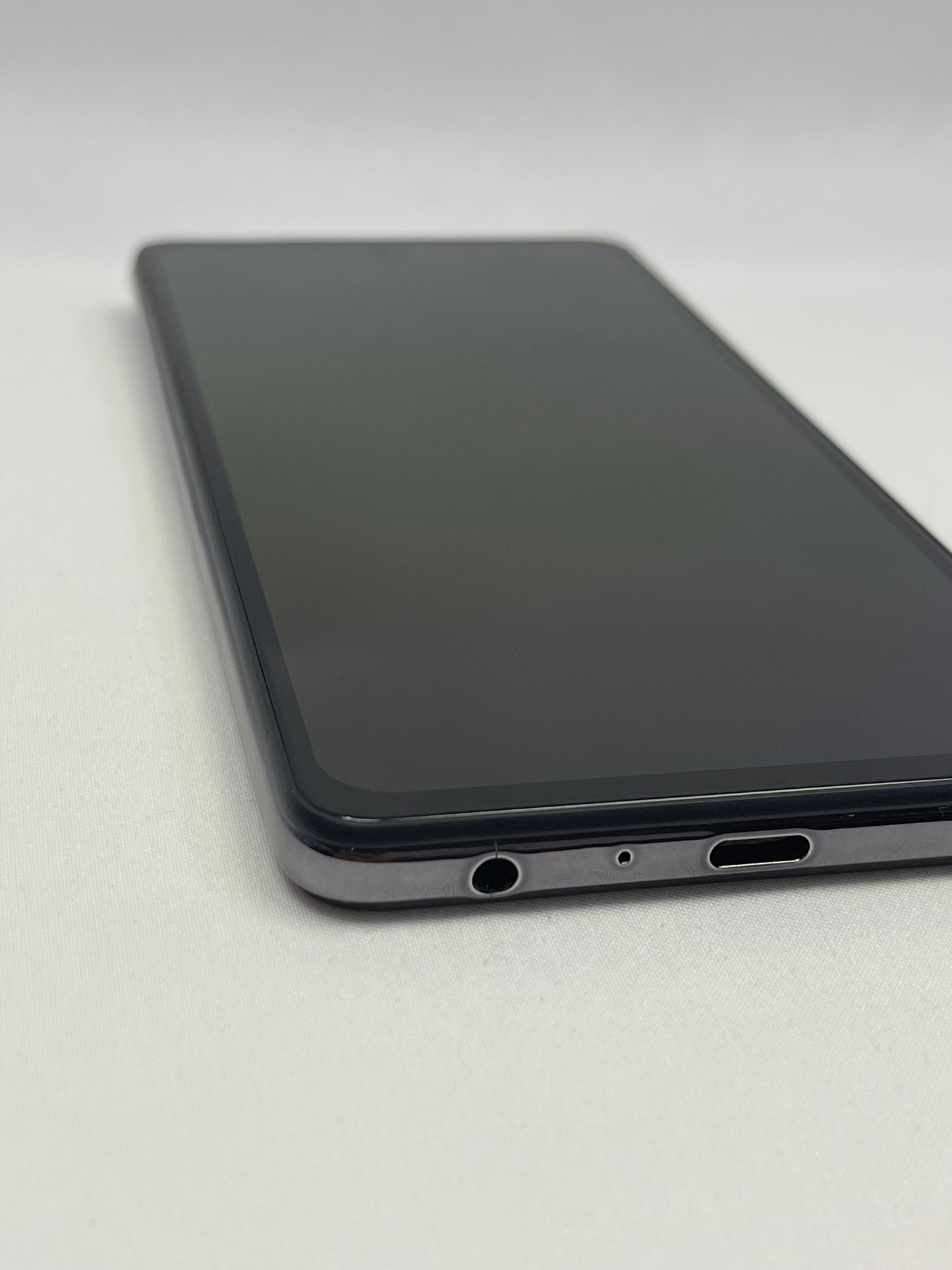 Samsung Galaxy A72 Nero 128GB – 6.7" – Quad Camera 64MP – Come Nuovo – Sbloccato