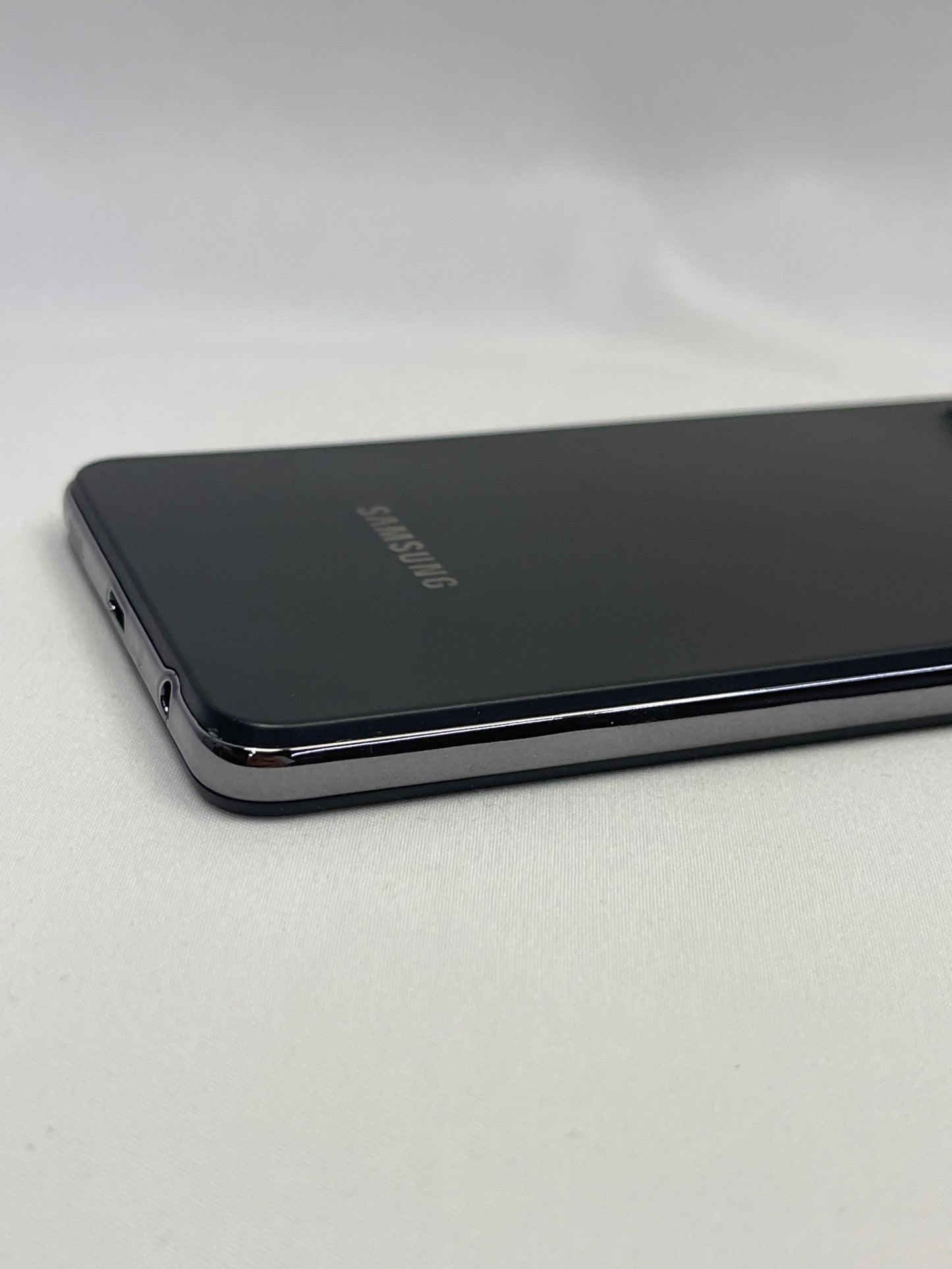 Samsung Galaxy A72 Nero 128GB – 6.7" – Quad Camera 64MP – Come Nuovo – Sbloccato
