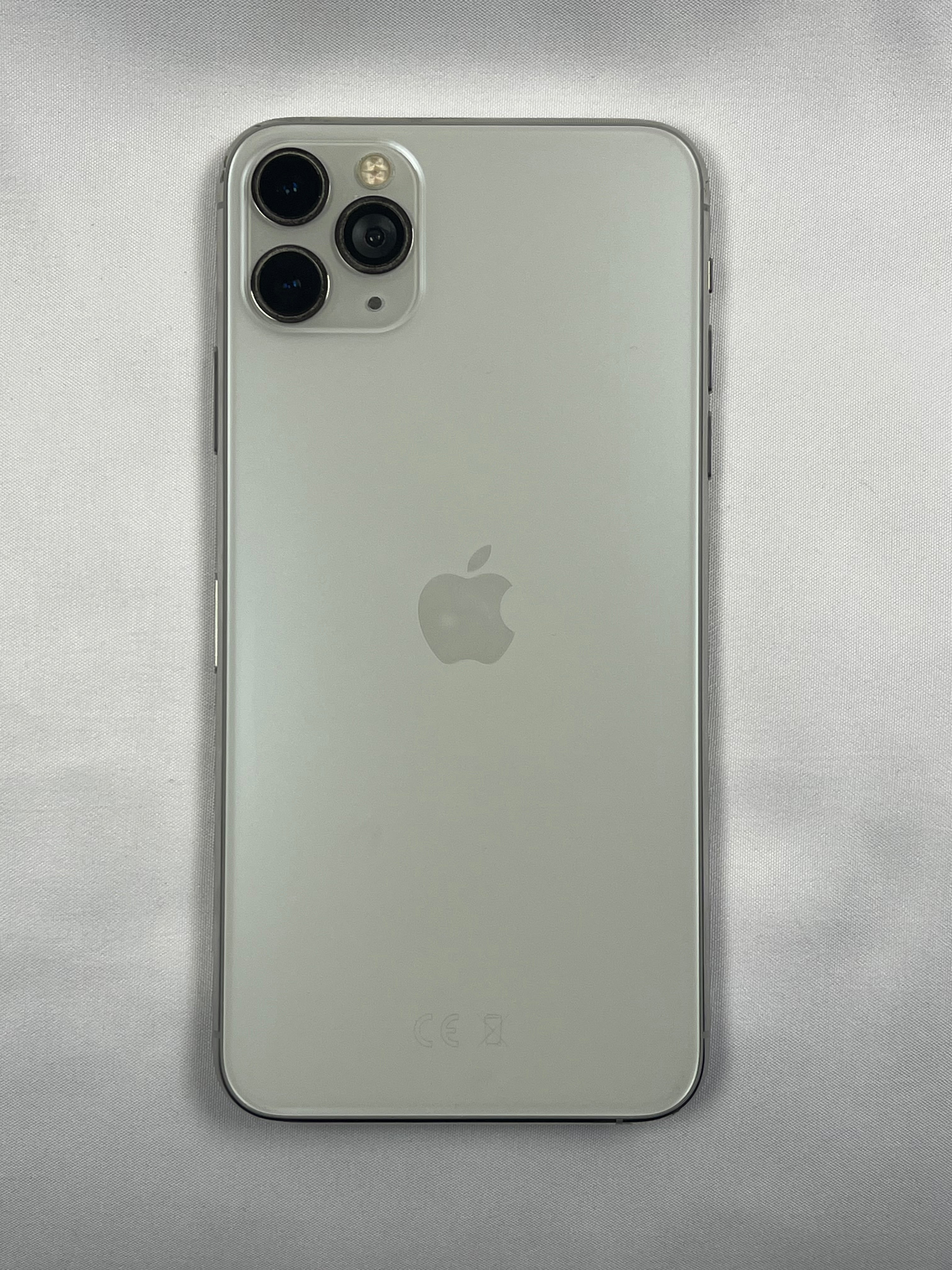 iPhone 11 Pro Max 256GB Argento – Come Nuovo – Face ID non funzionante