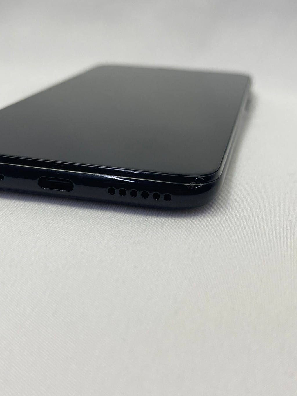 Motorola G8 Power – Nero – 64GB – Ottime Condizioni, Testato e Garantito