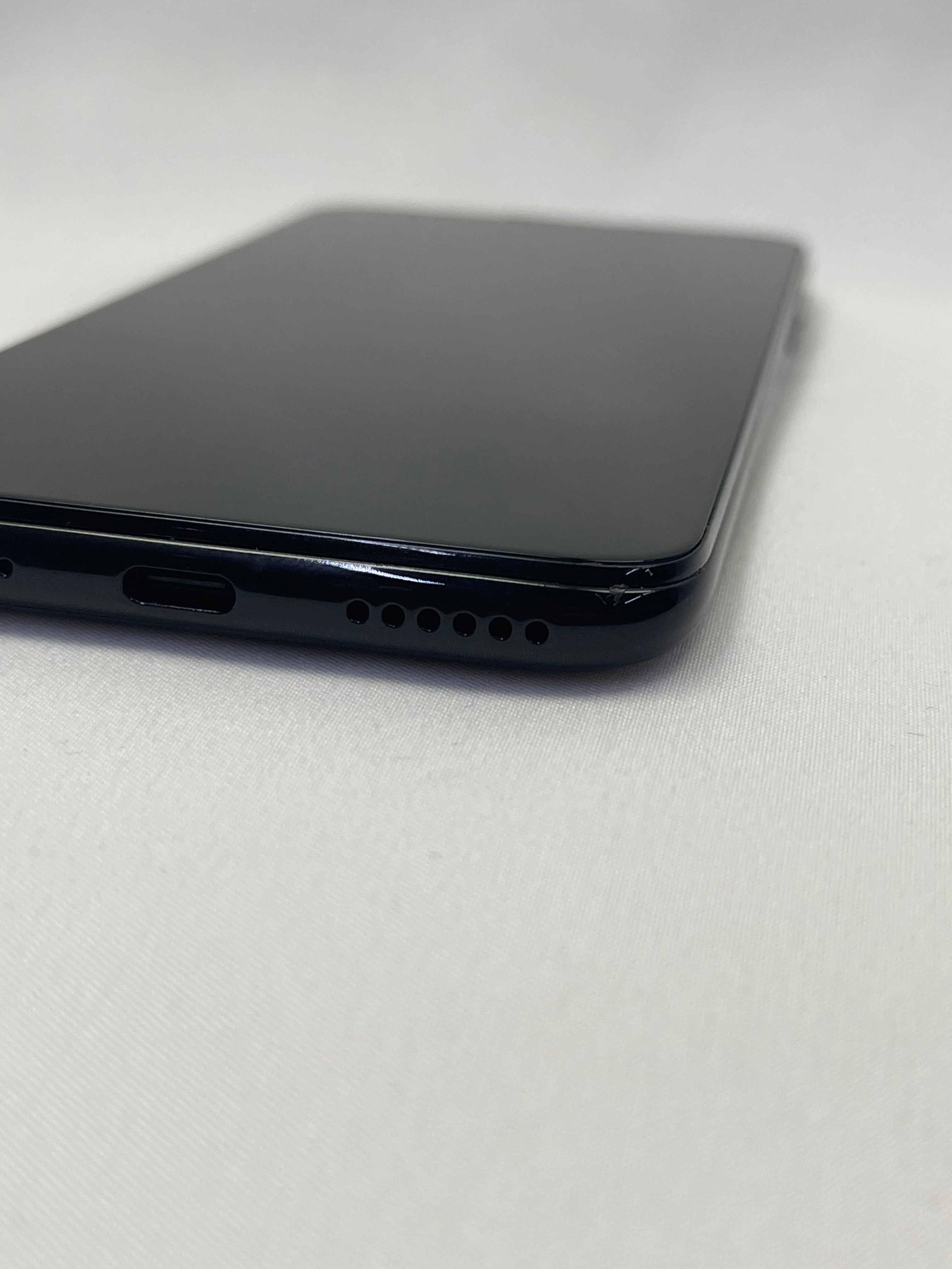 Motorola G8 Power – Nero – 64GB – Ottime Condizioni, Testato e Garantito