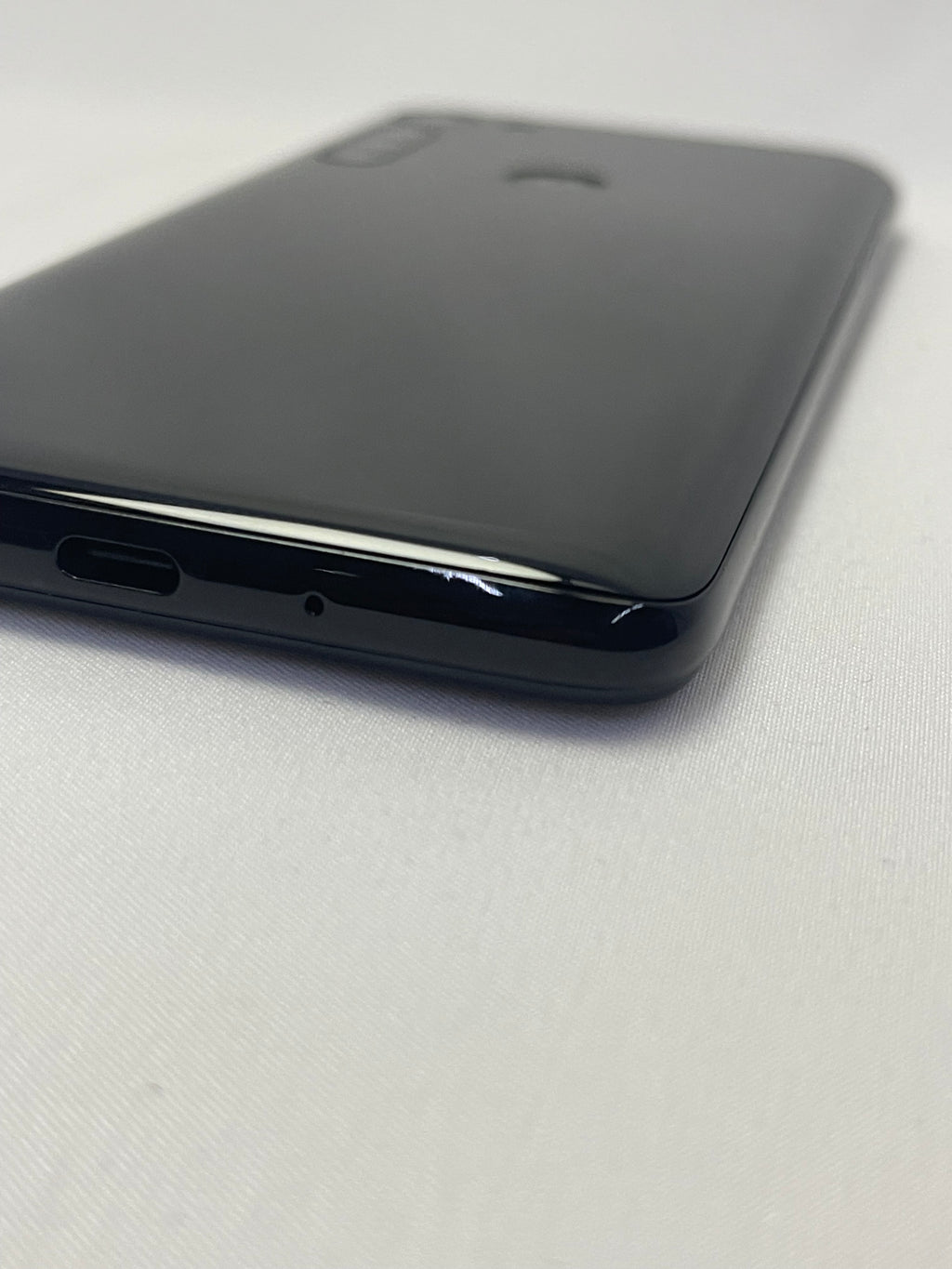 Motorola G8 Power – Nero – 64GB – Ottime Condizioni, Testato e Garantito