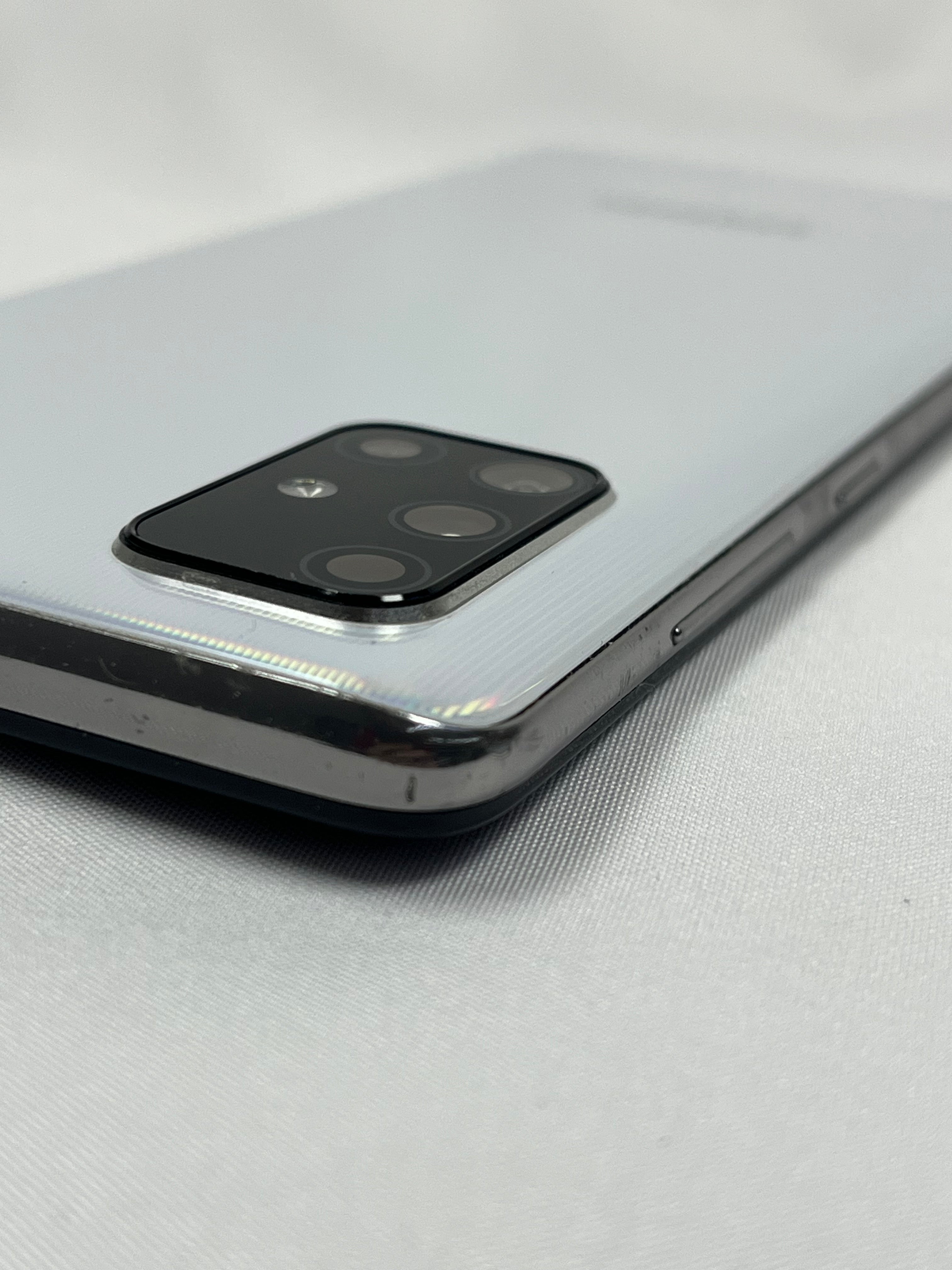 Samsung Galaxy A71 Bianco 128GB - Ottime Condizioni, Sbloccato, Garantito