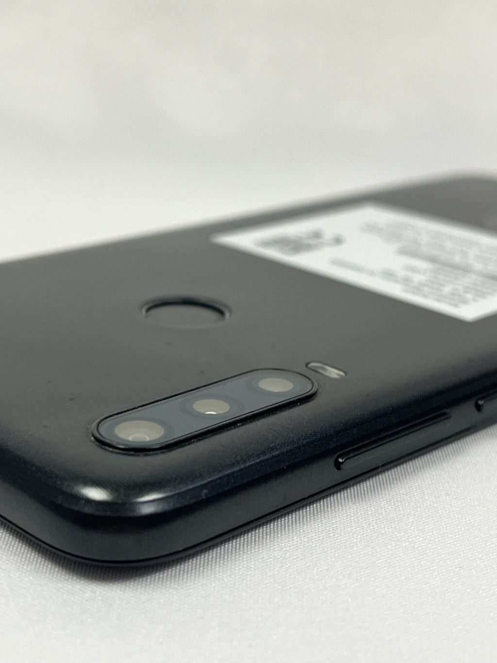 Alcatel 1SE 64GB Nero – Grado B – Usato e Testato – Smartphone Affidabile