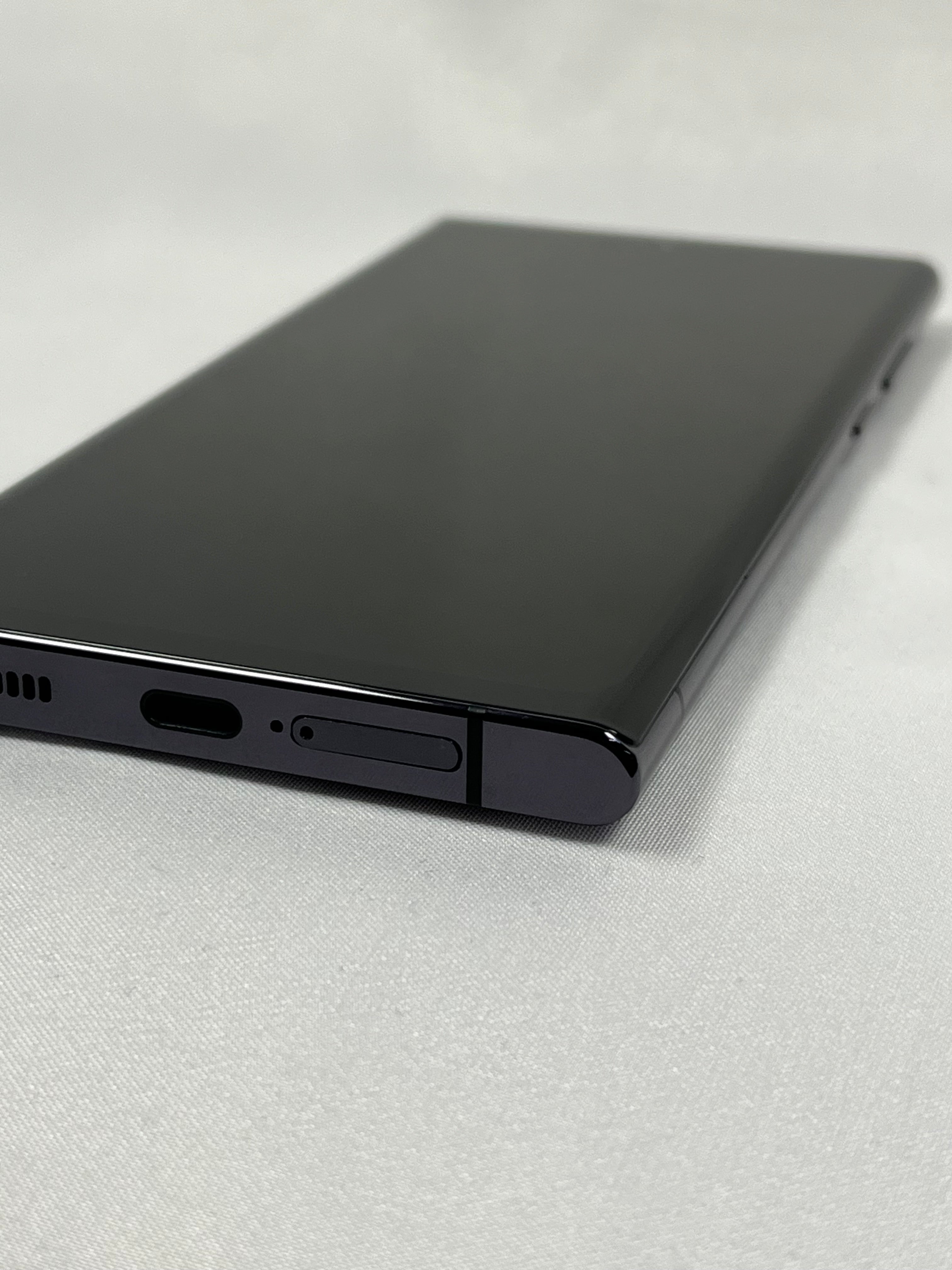 Samsung Galaxy S22 Ultra 5G 128GB Nero – Come Nuovo – Testato – Perfetto