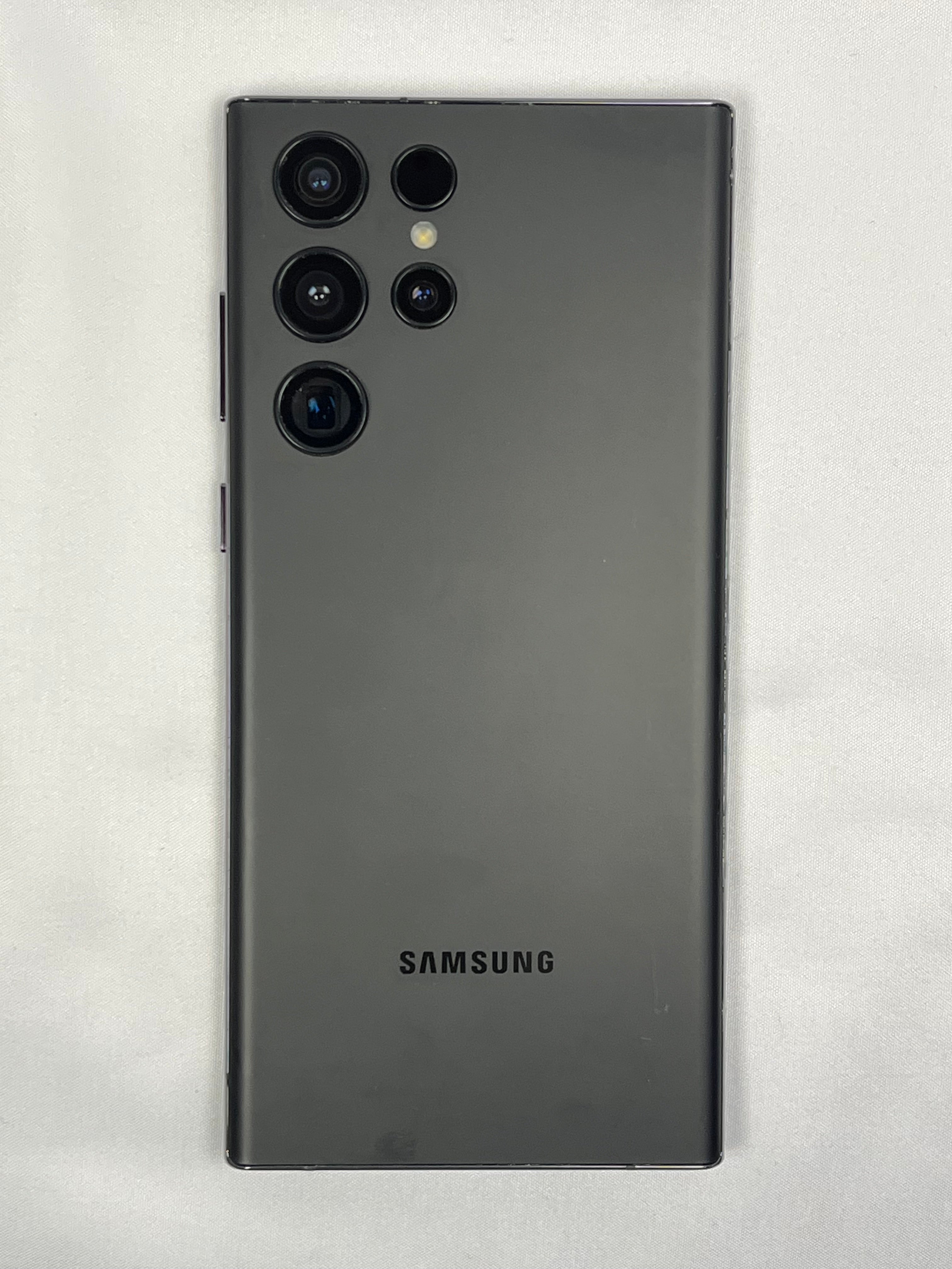 Samsung Galaxy S22 Ultra 5G 256GB Nero – Testato – Perfette Condizioni