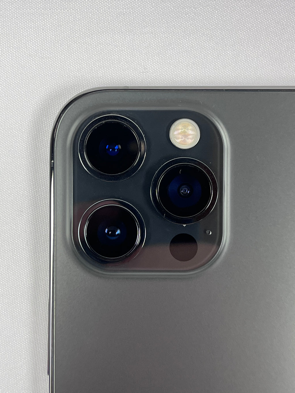 Apple iPhone 12 Pro Max 128GB Grafite Testato Sbloccato Ottime Condizioni