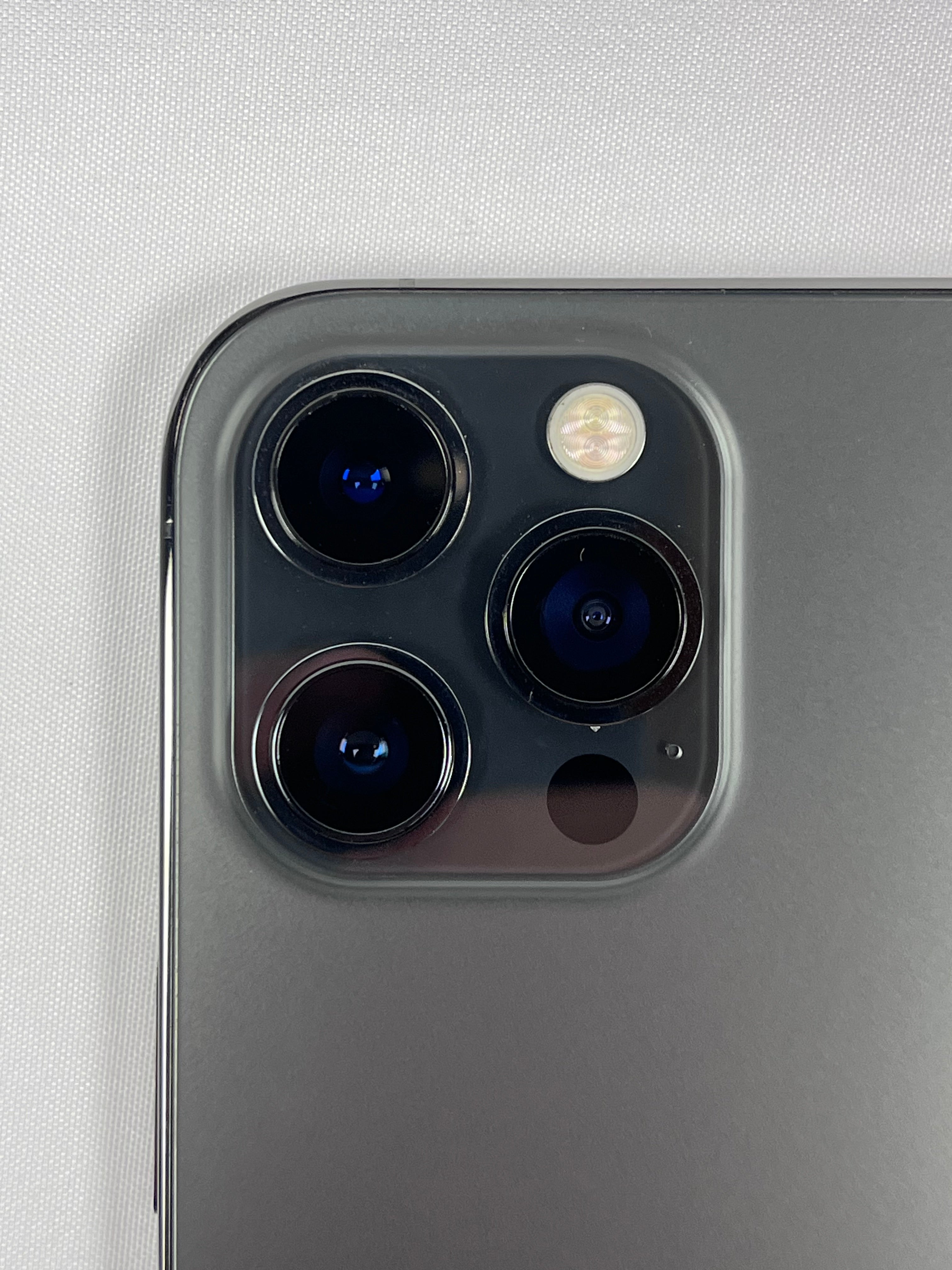 Apple iPhone 12 Pro Max 128GB Grafite Testato Sbloccato Ottime Condizioni