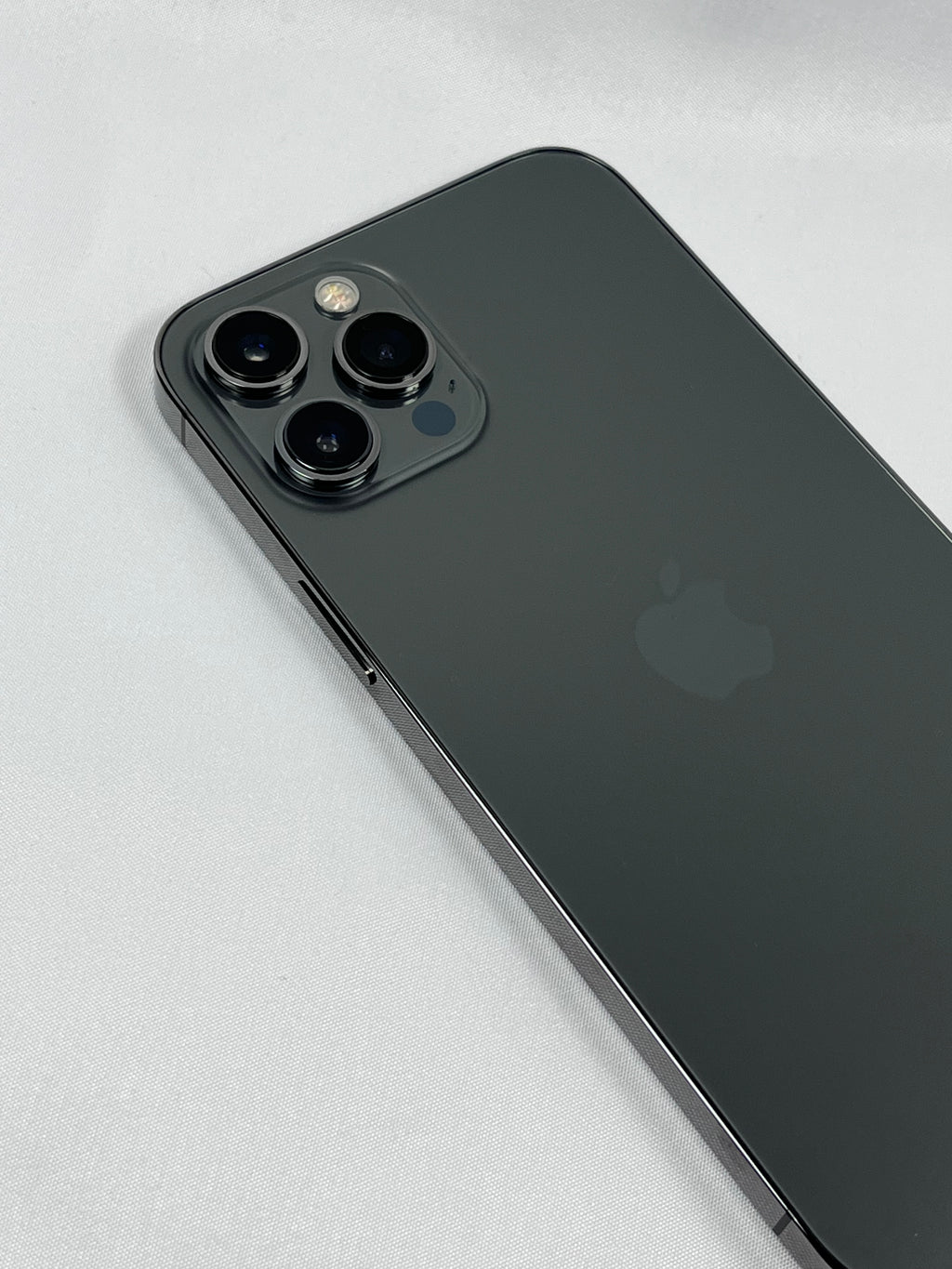 Apple iPhone 12 Pro Max 128GB Grafite Testato Sbloccato Ottime Condizioni