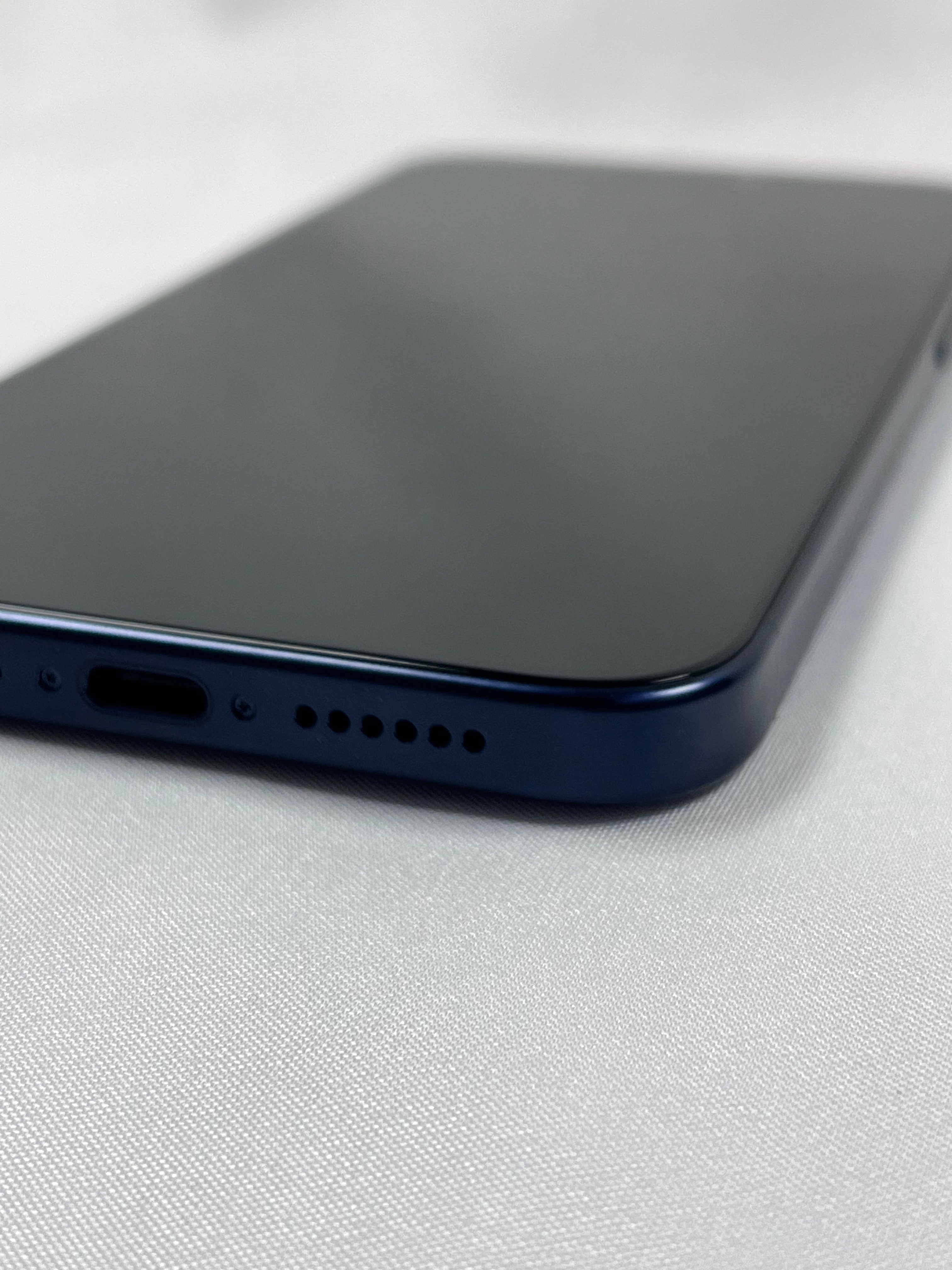 Apple iPhone 15 Pro Max 256GB Titanio Blu Sbloccato Batteria Sostituita