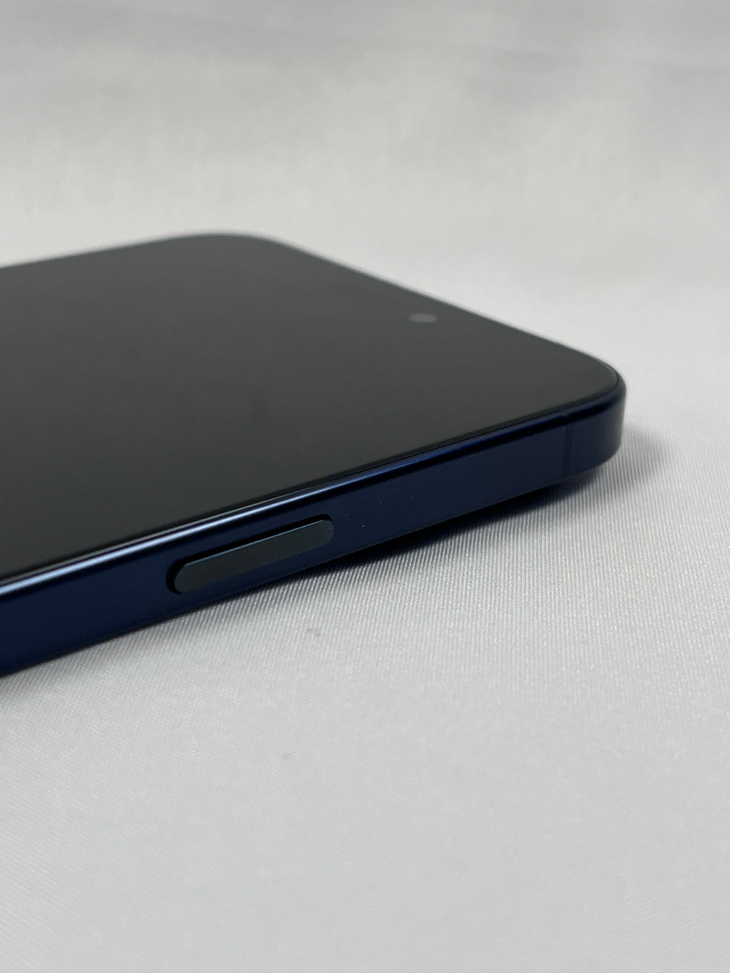 Apple iPhone 15 Pro Max 256GB Titanio Blu Sbloccato Batteria Sostituita