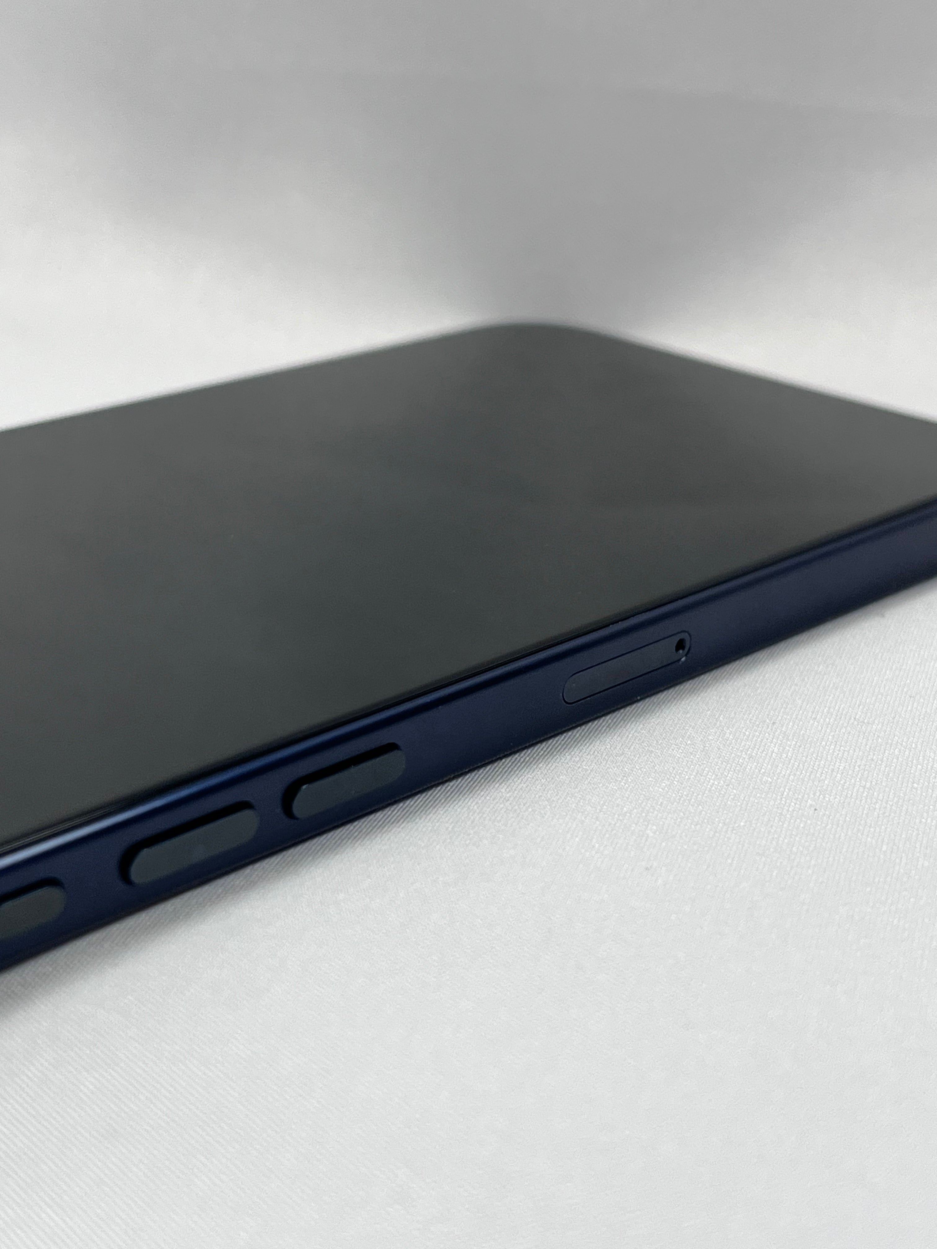 Apple iPhone 15 Pro Max 256GB Titanio Blu Sbloccato Batteria Sostituita