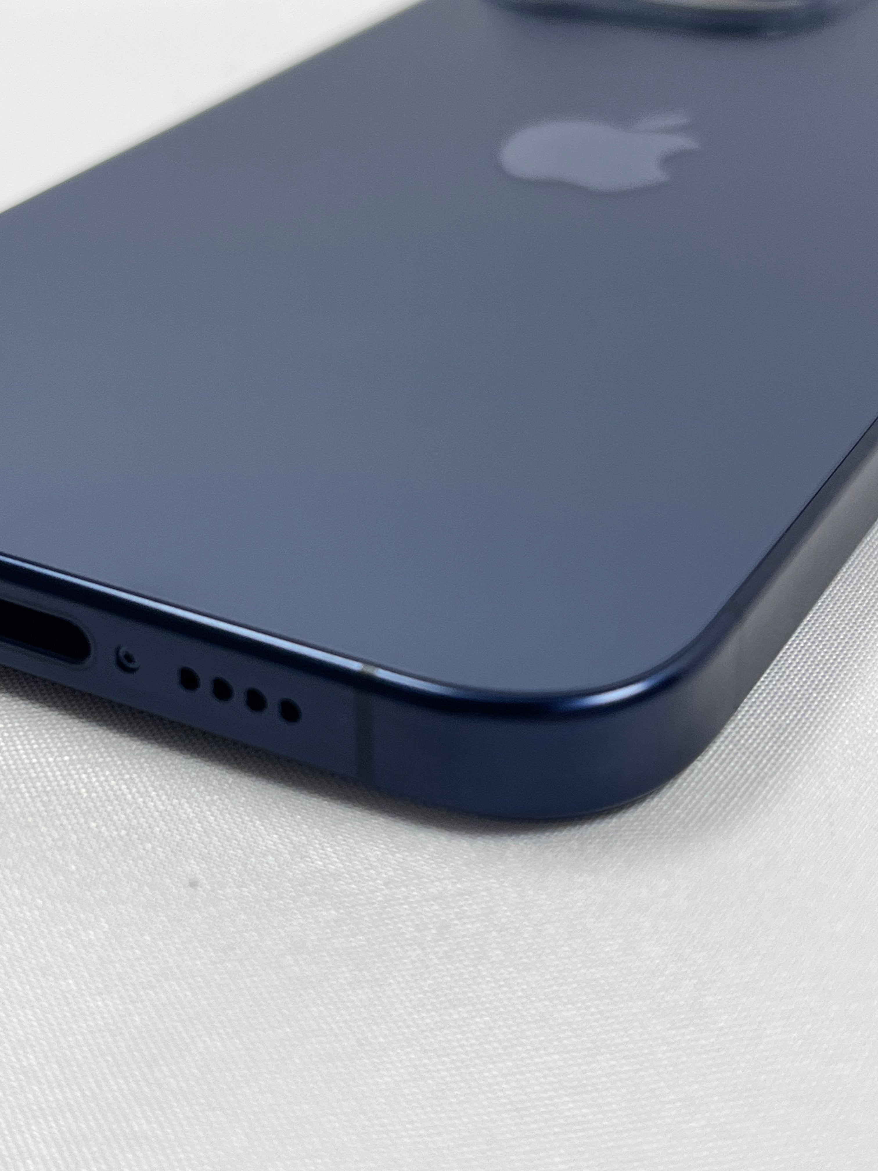 Apple iPhone 15 Pro Max 256GB Titanio Blu Sbloccato Batteria Sostituita