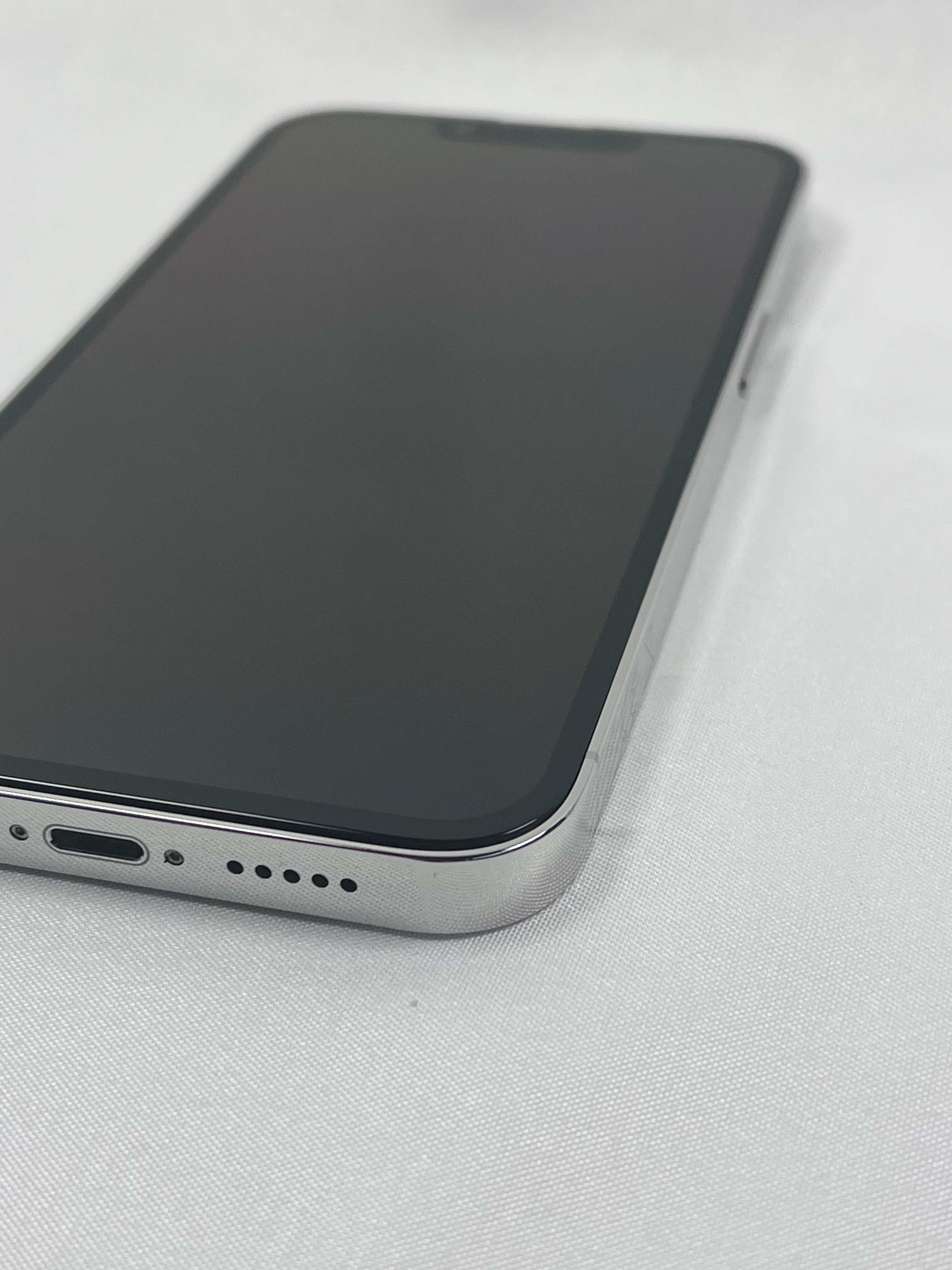 Apple iPhone 13 Pro 256GB Silver Sbloccato Schermo e Batteria Sostituiti