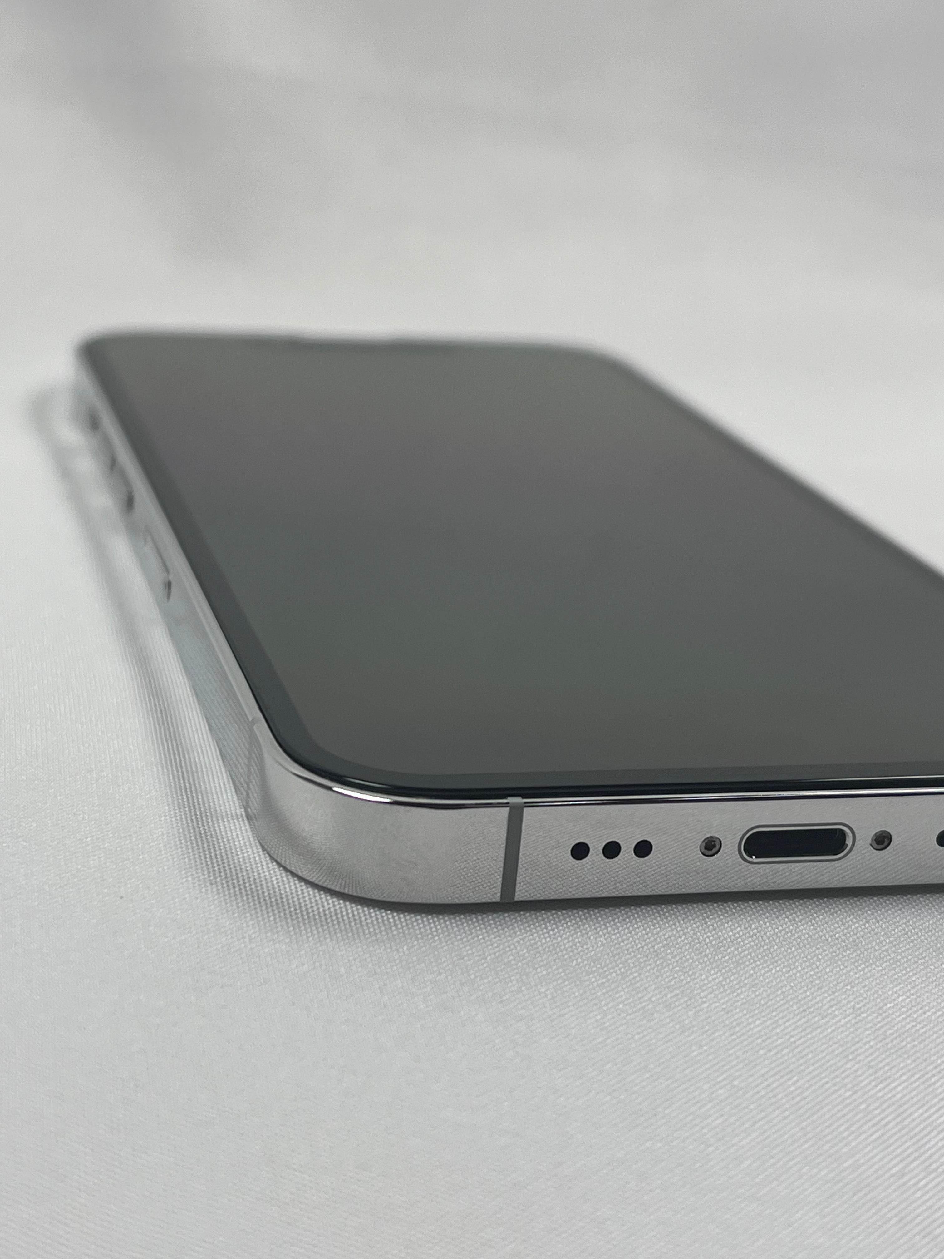 Apple iPhone 13 Pro 256GB Silver Sbloccato Schermo e Batteria Sostituiti