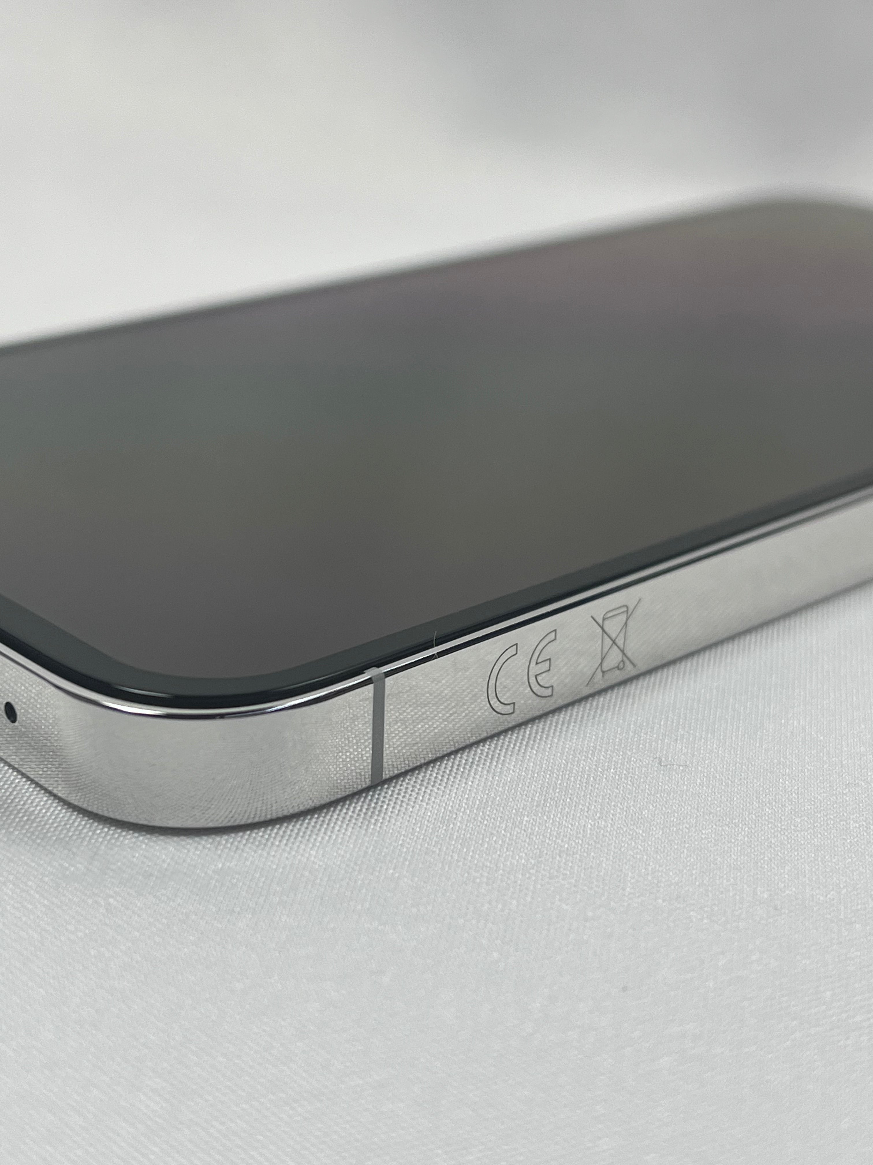 Apple iPhone 13 Pro 256GB Silver Sbloccato Schermo e Batteria Sostituiti