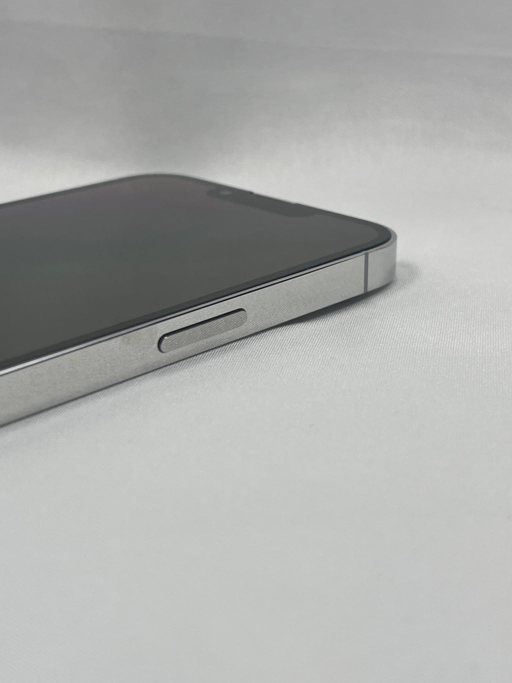 Apple iPhone 13 Pro 256GB Silver Sbloccato Schermo e Batteria Sostituiti