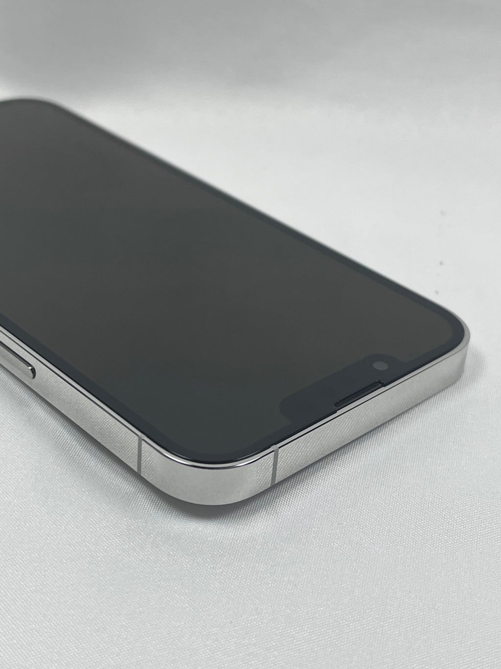 Apple iPhone 13 Pro 256GB Silver Sbloccato Schermo e Batteria Sostituiti