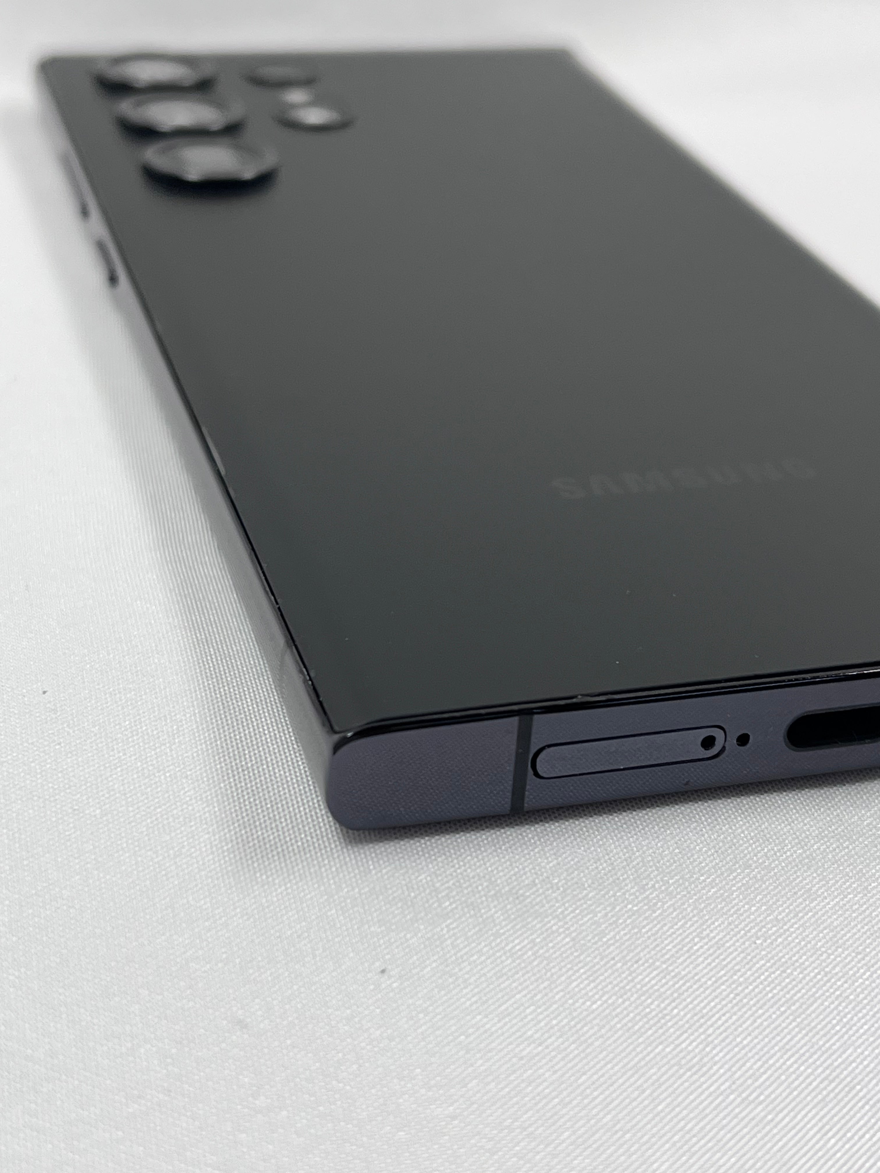 Samsung Galaxy S23 Ultra 5G SM-S918B 512GB Nero 12GB RAM Sbloccato