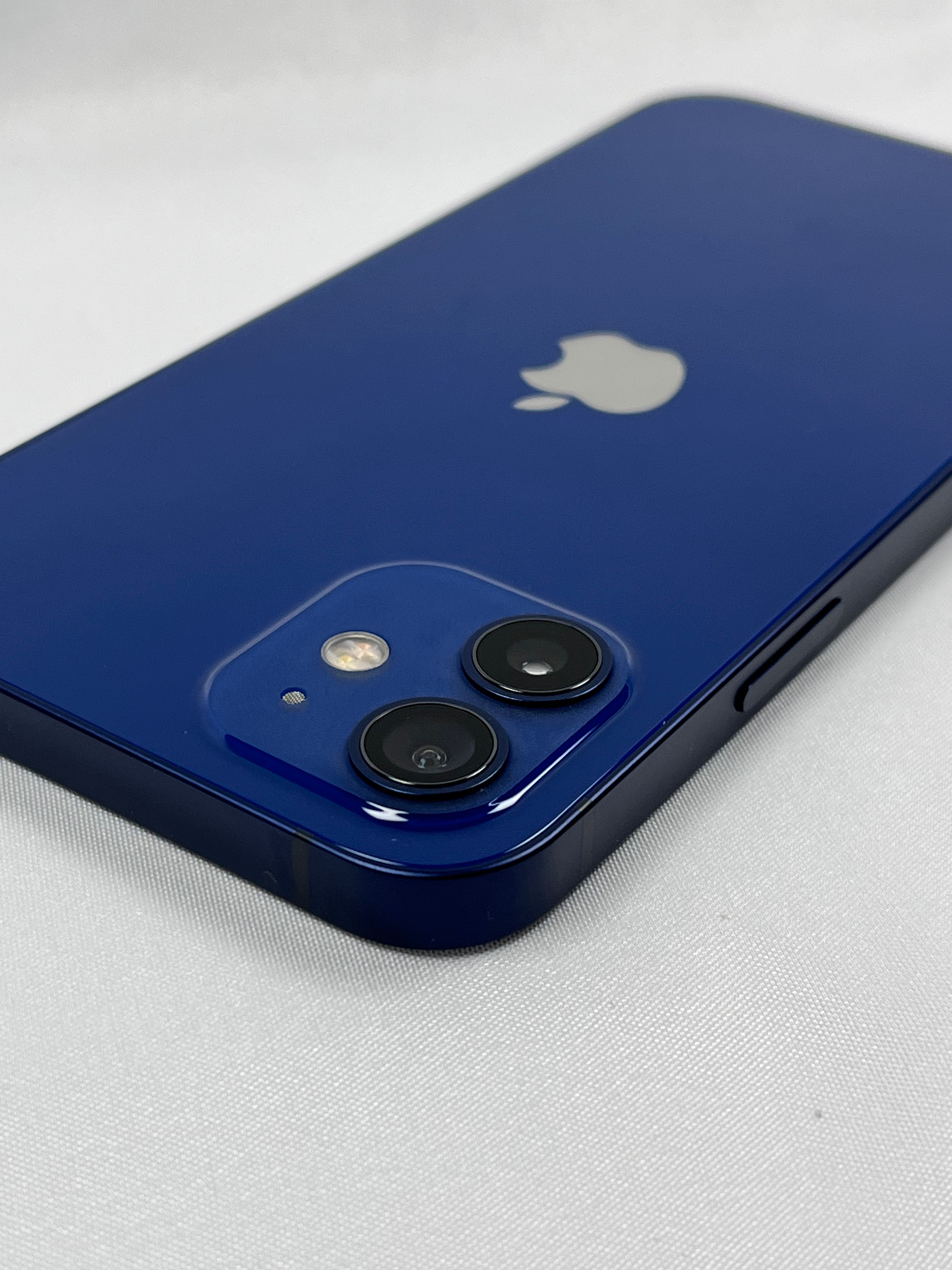 Apple iPhone 12 64GB Blu Sbloccato Testato Come Nuovo
