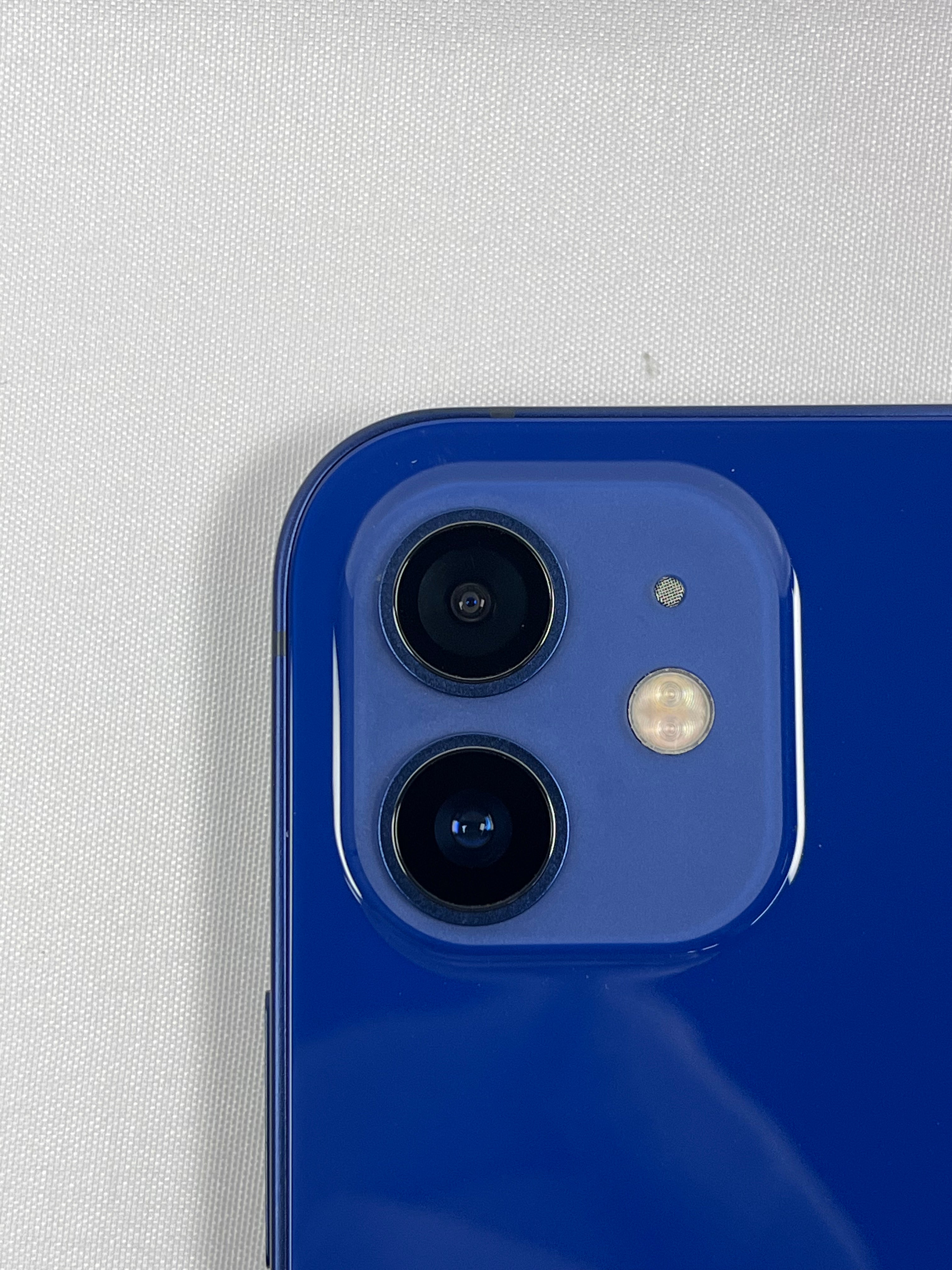 Apple iPhone 12 64GB Blu Sbloccato Testato Come Nuovo