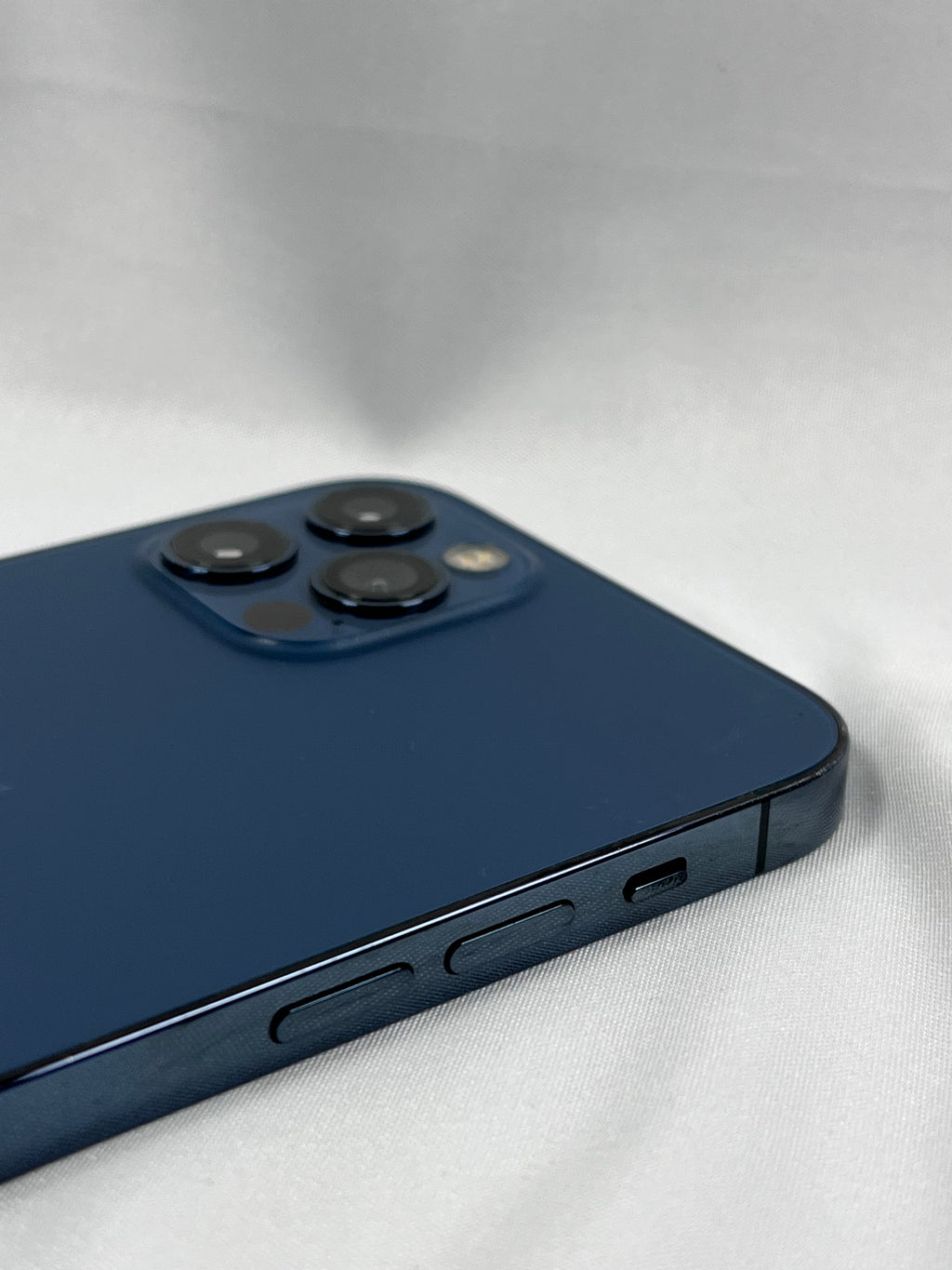 Apple iPhone 12 Pro 256GB Blu Pacifico 5G Sbloccato Grado B