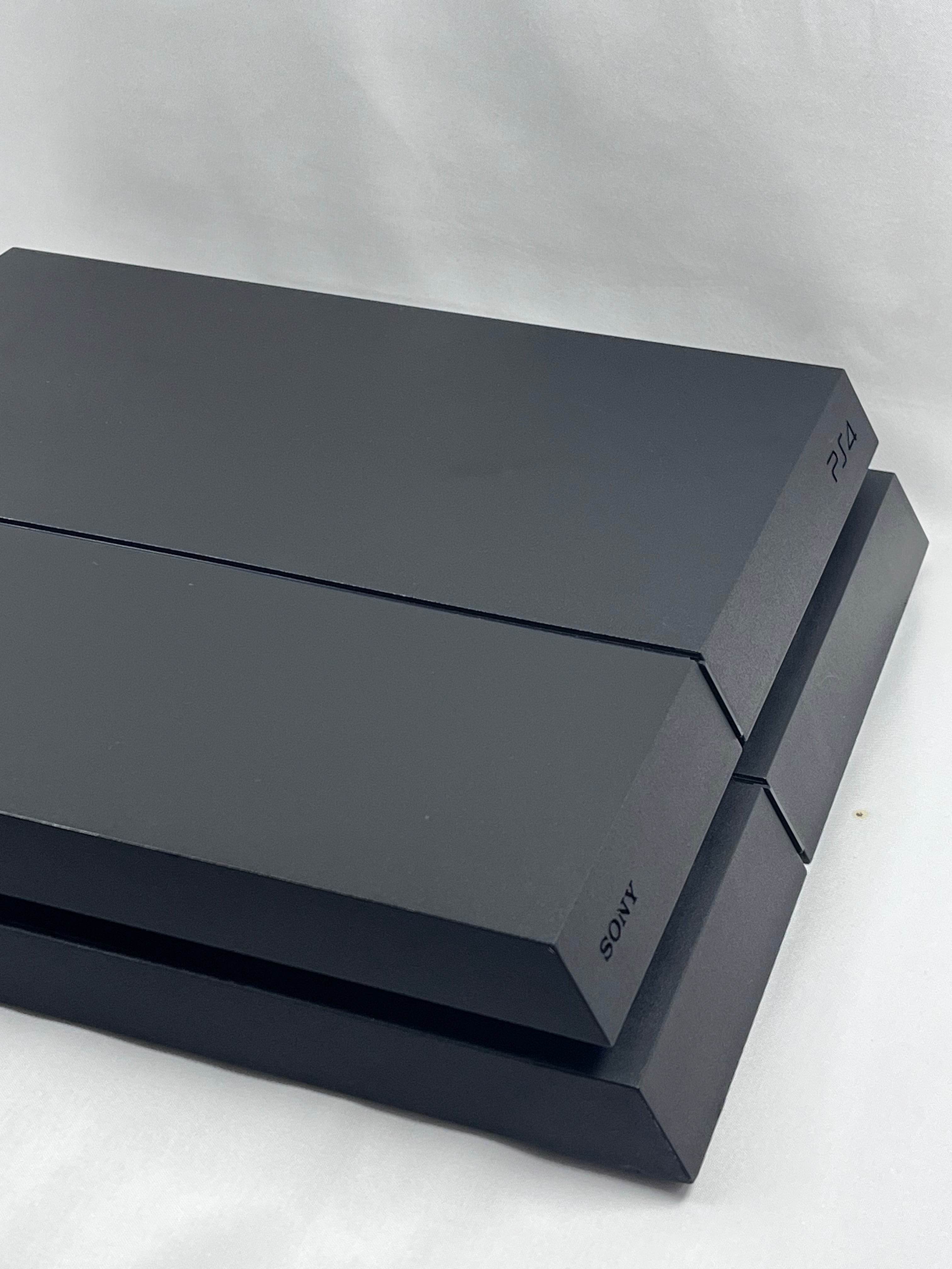 Sony PlayStation 4 PS4 Fat 500GB Nera CUH-1216A Ricondizionata – Grado B+