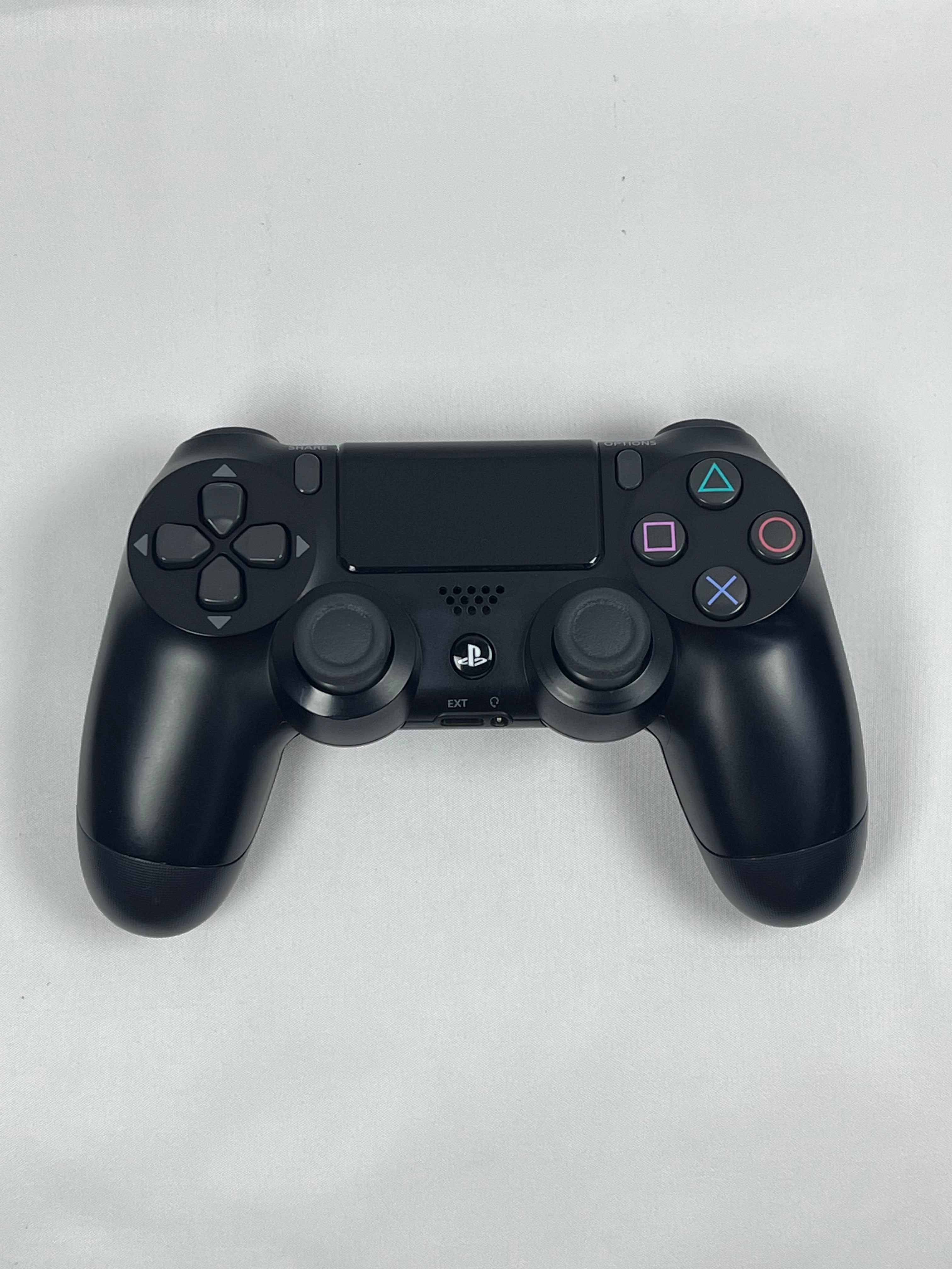 Controller Sony DualShock 4 V2 PS4 Originale Nero CUH-ZCT2E Ricondizionato – Grado B Alto