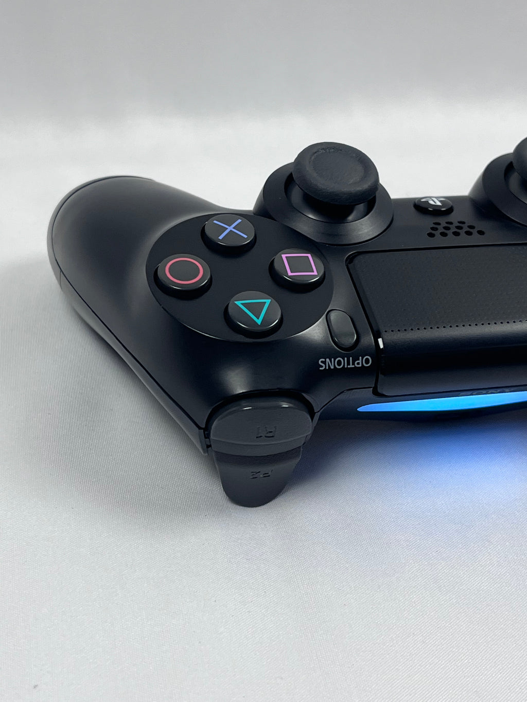 Controller Sony DualShock 4 V2 PS4 Originale Nero CUH-ZCT2E Ricondizionato – Grado B Alto