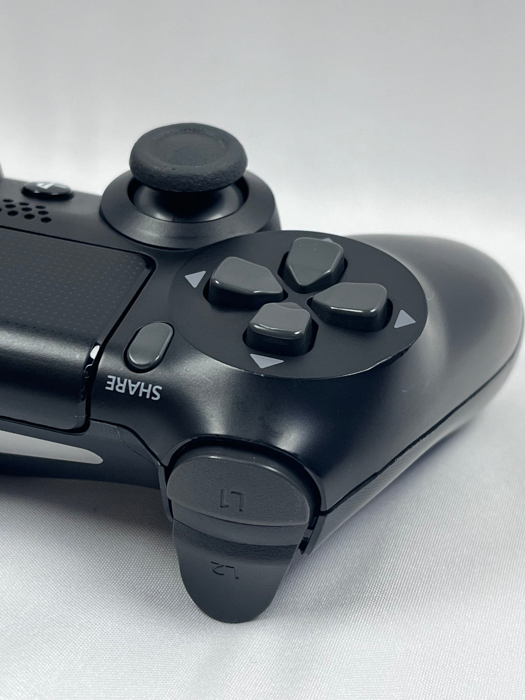 Controller Sony DualShock 4 V2 PS4 Originale Nero CUH-ZCT2E Ricondizionato – Grado B Alto