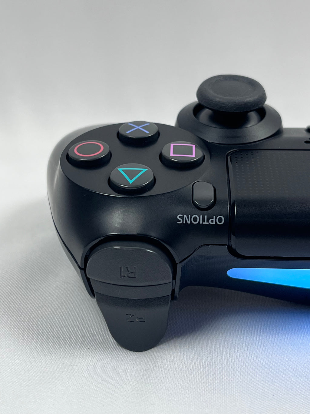 Controller Sony DualShock 4 V2 PS4 Originale Nero CUH-ZCT2E Ricondizionato – Grado B Alto