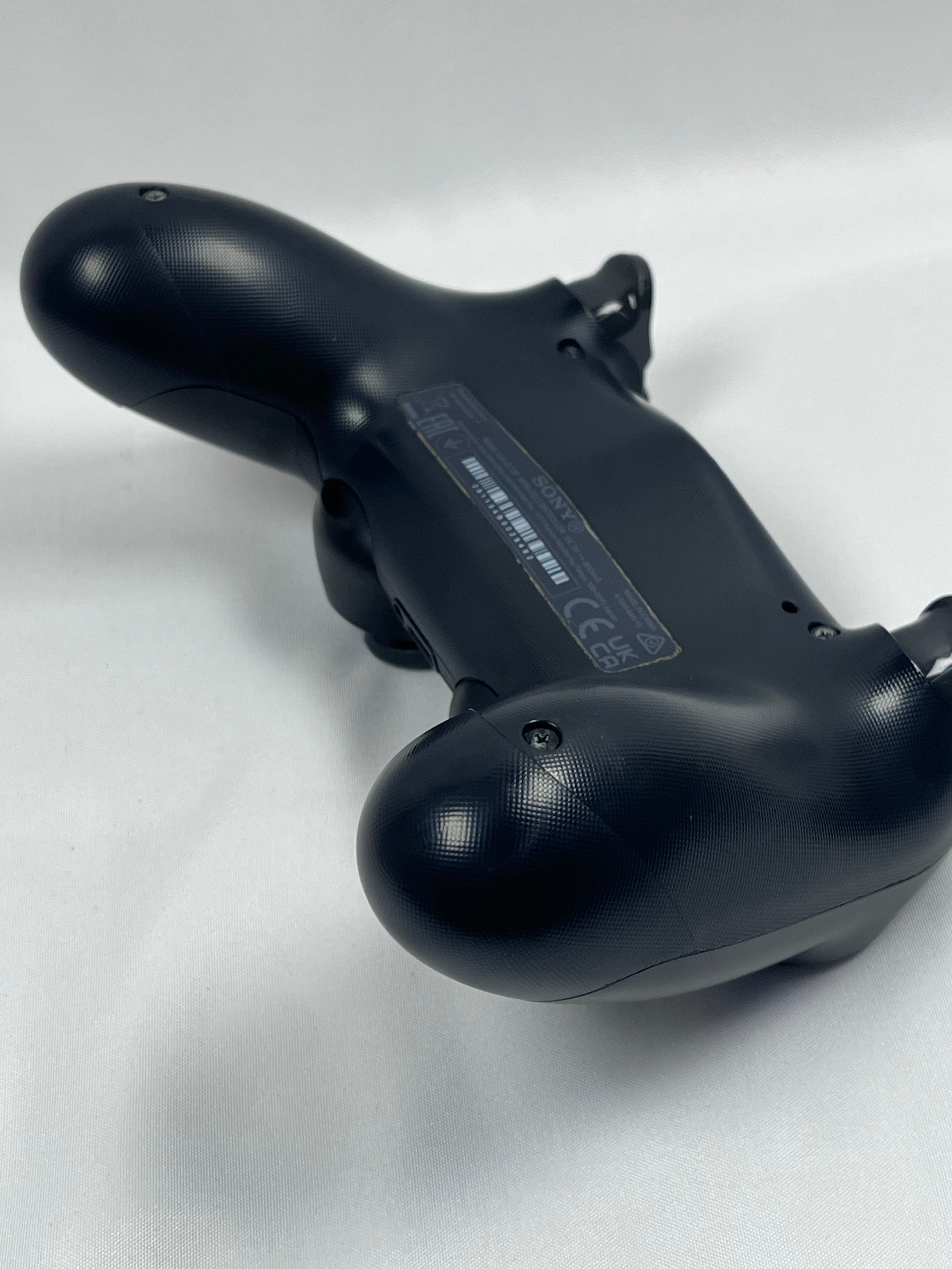 Controller Sony DualShock 4 V2 PS4 Originale Nero CUH-ZCT2E Ricondizionato – Grado B Alto