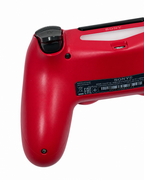 Dettaglio retro sinistro controller Sony DualShock 4 V2 rosso