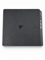 Dettaglio fondo e griglia Sony PlayStation 4 Slim
