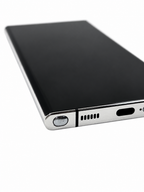 Samsung Galaxy S22 Ultra Bianco dettaglio S Pen e bordo inferiore