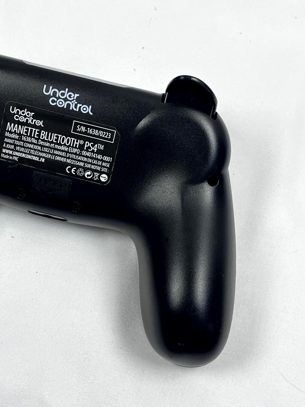 Controller Under Control 1638 PS4 - retro dettaglio